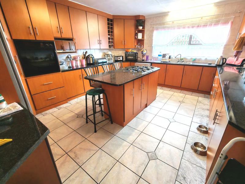 3 Bedroom Property for Sale in Glen Lilly Western Cape